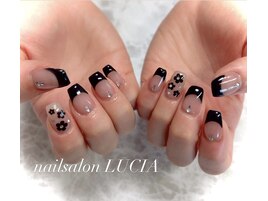 Nail Salon LUCIA