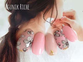 【花柄ネイル】