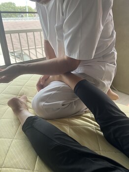 しおや整体院/足の施術