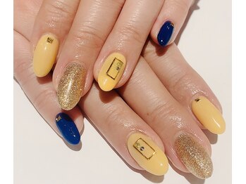 カラン 焼津店(CALIN)/綺麗めコントラストネイル