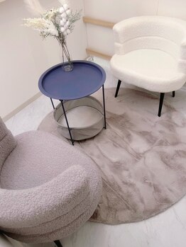 ミース 江坂店/うなじ矯正専門店ミース 江坂店