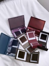 ロシュテ(LoshTe)/透け感あるカラーマツエク