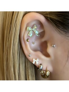リリー バイ ロスター(Lily by rostar)/耳つぼジュエリー