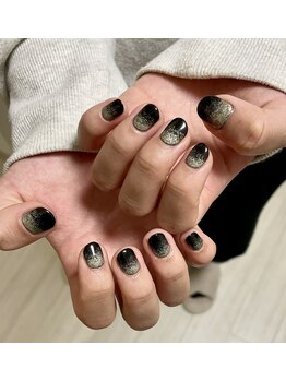 ラメグラ+ワンカラーネイル