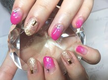 ネイルケアサロンエルミタージュ/ラメ×グラデーション