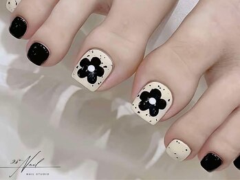 28ネイル 新中野店/フットシンプルデザイン