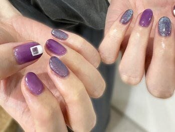 ニュイ 中野店(nuit)の写真/シンプルからトレンドまでデザイン豊富♪選ぶのが楽しい定額ネイル¥6800～/ ネイルサンプル多数あり◎