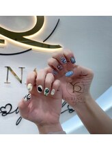 ユリナリタ(YuRi Narita)/