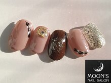 ムーンズ(Moon's)/