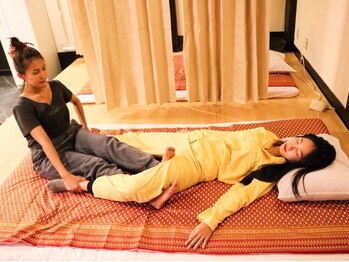 タンクン(TANKHUN)/施術中