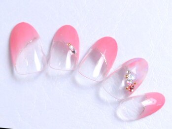 トータルビューティーアンドアズフローラ(Total Beauty & a`s Flora)/斜めフレンチ×ガーリーピンク