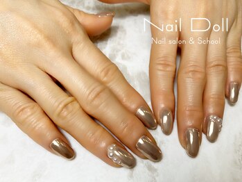 ネイルドール(Nail Doll)/ミラーネイルとパール