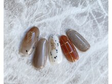 エイム(aim)/10月の定額デザイン