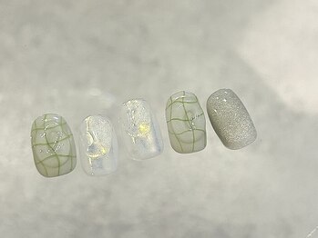 オーロラぷっくりネイル