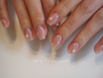 エン ダイカンヤマ(En'e daikanyama)/パールネイル[代官山/恵比寿]