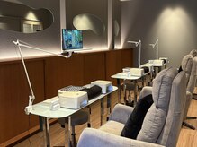 タチ(tati)の雰囲気（落ち着いた雰囲気のメインフロア。）