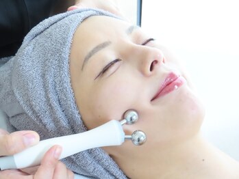 アイリープ(eyeleap)の写真/【最近老けたかも】と感じたら内側から細胞ケア！眠っていたハリ・ツヤをピーンと呼び覚ます♪ハリ艶UP！