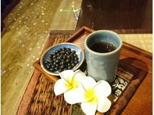 揉み処 ざもみ 戸越店/黒豆茶