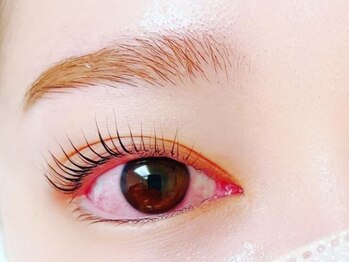 マキの写真/根元から立ち上げ◎大人気なラッシュリフト、まつげパーマでまつげから気分を上げてみませんか？