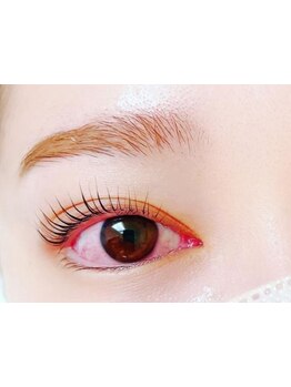 ナチュラル上品な目元にしたい