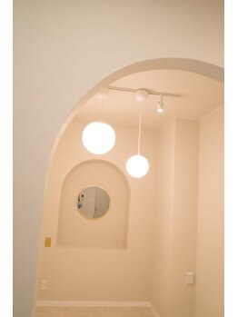 ホワイトアイ 甲府上石田(WHITE EYE)/【山梨/甲府】アイブロウ/眉毛