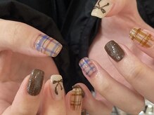 コダサンマルハチ(koda 308)/ガーリーチェックネイル