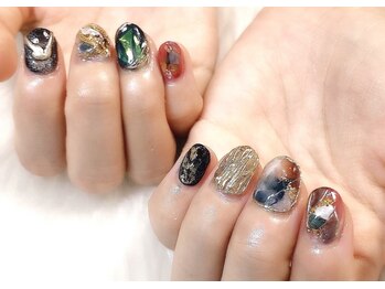 リーヴェ(Riebe)/成人式ネイル