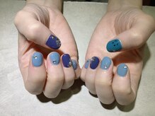 アムザ(amthe)/ニコちゃんアートワンカラー