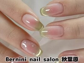 秋葉原ネイル/ショットネイル