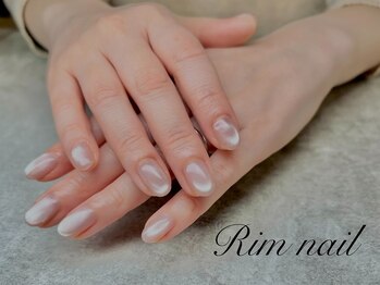 リム(Rim)の写真/パラジェル使用で自爪の負担を最小限に♪シンプルだからこそ差が出る美フォルムデザインで大人可愛く◎