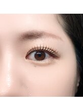 ニクシーアイブティック(Nixie Eye Boutique)/アンドヘルシー100本/束感まつ毛