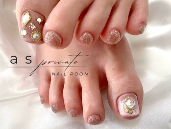 アス(as)の写真/【新規オフ無料☆】大人女性を魅了する上質なツヤ感と洗練されたデザイン◎ハンドネイルができない方も♪