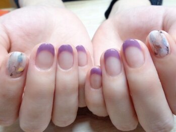 アミュリー ネイル アトリエ(Amury nail atelier)/大理石☆くすみパープルフレンチ