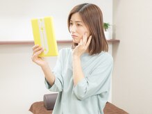 わらび鍼灸院/美容鍼前にお肌の状態確認