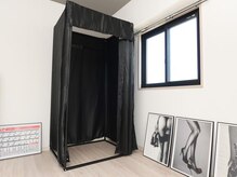 サロン アール(Salon R)の雰囲気(フィッテングルーム)