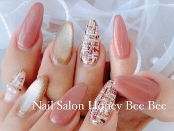 ハニービービー(Honey Bee Bee)