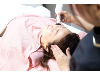 マカロン(macaron)/プラズマシャワー施術風景