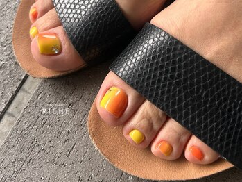 ビタミンカラーフットネイル