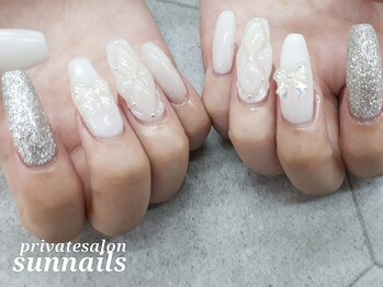 サンネイルズ(sun nails)/4本アート