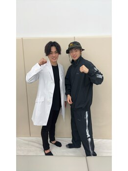 ファミリア整体院/RIZIN 三浦孝太選手と!