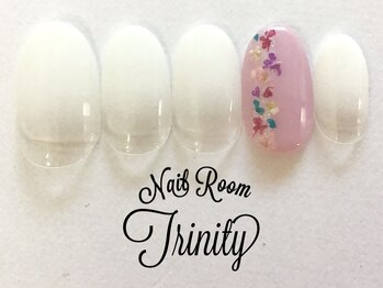 ネイルルーム トリニティ(Nail Room Trinity)/150種類以上選べるアート付