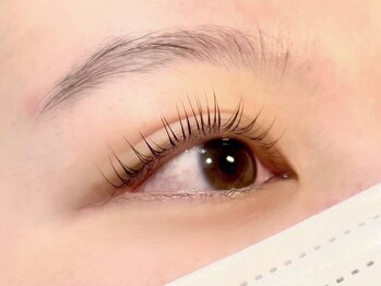 フィアラ 京都駅前店(Fiara)/パリジェンヌ