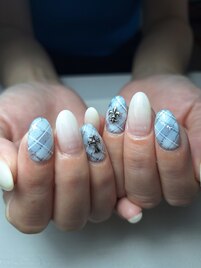 夏チェックネイル