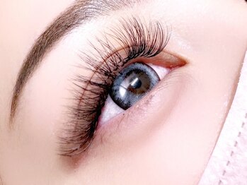 エイムヘアメイク 舟入店の写真/マスカラいらず！最高級セーブルで叶えるドーリーなパッチリ目に＊理想の「なりたい目元」を叶えます！