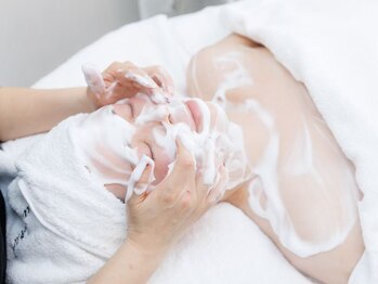 HadaHikari【ハダヒカリ】毛穴・フェイシャル・小顔・痩身/毛穴洗浄ケア