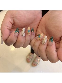 ネイルルーム オルポノ(Olupono)/派手夏ネイル