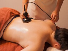 ハナ(HANA)の雰囲気（温めて体の凝りをほぐしていきます。）