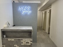 ハーブガレージ 心斎橋店(HERB garage)/【フロント】