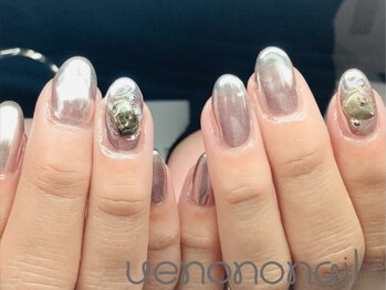 ウエノノネイル 上野(uenononail)/ワンポイント＋ミラーカラー