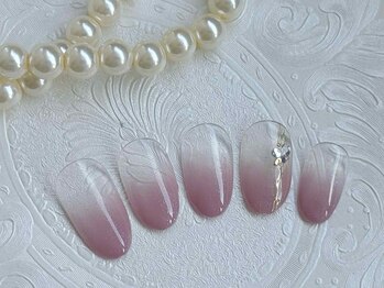 エフブルーム・コルアンティ(f'bloom Corrantil.)/